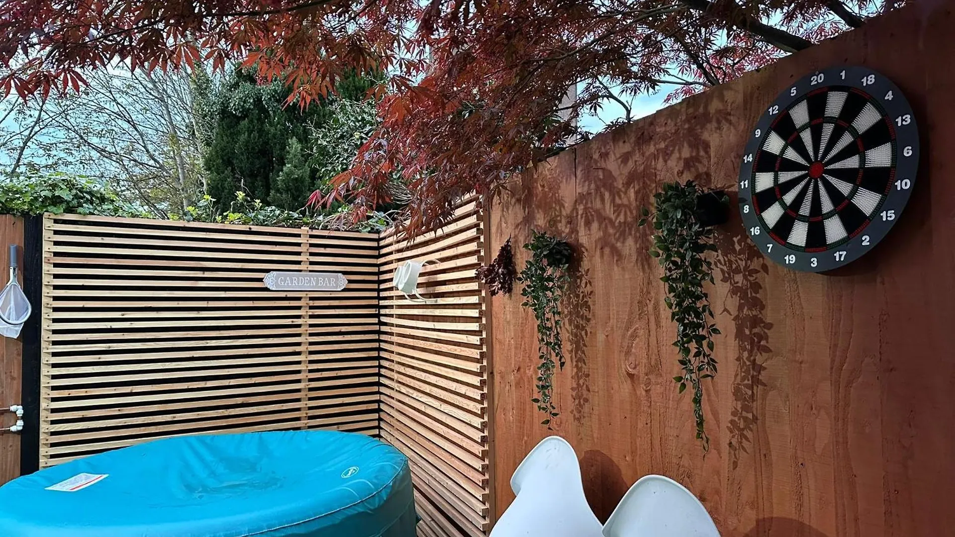 1 Bedroom Apartment With Hot Tub In Cardiff United Kingdom