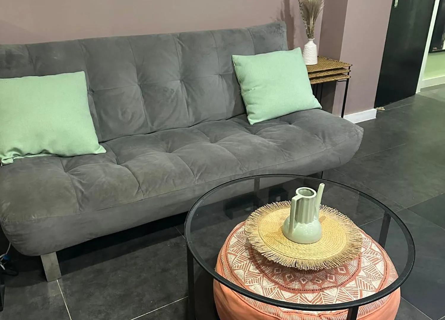 1 Bedroom Apartment With Hot Tub In Cardiff